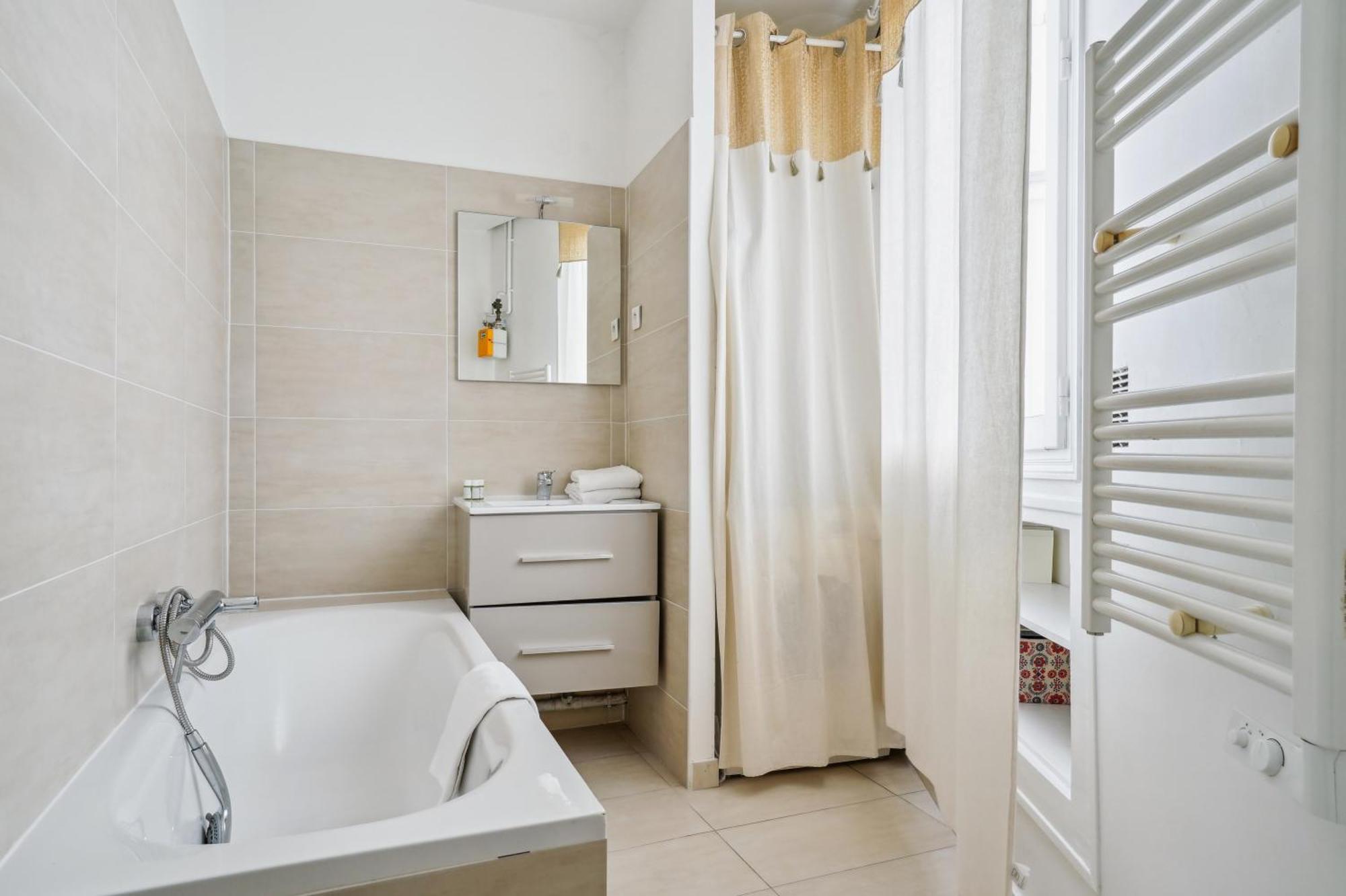 Luxury Apartment La Tour Paris Exterior photo